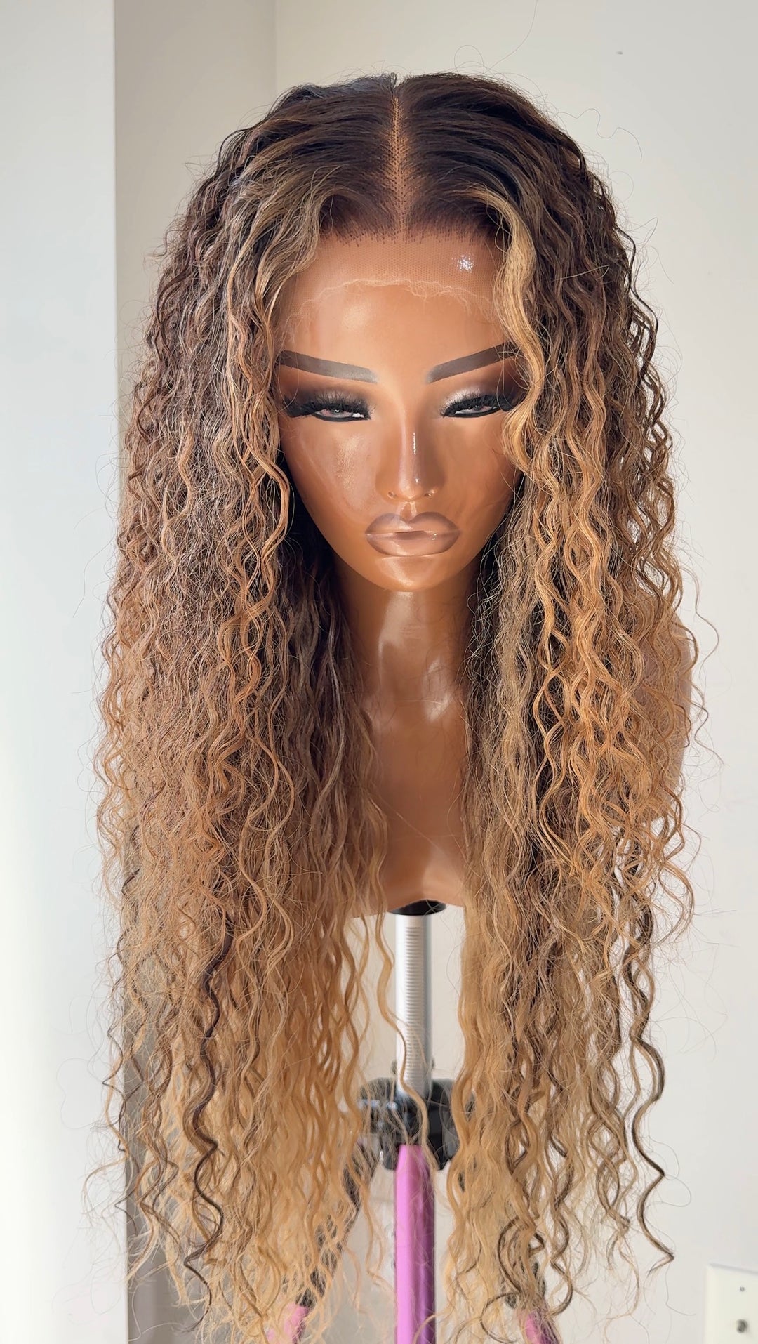 Londyn (Small 20-21.5)